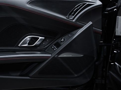 Used 2021 Audi R8 V10 image 28