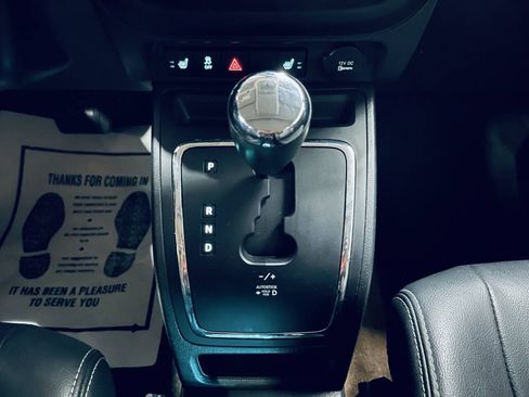 Used 2016 Jeep Patriot High Altitude FWD image 37