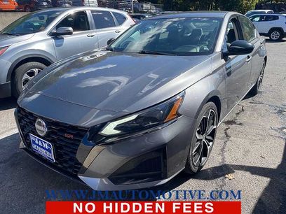 Used 2024 Nissan Altima 2.5 SR