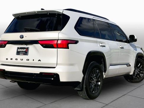 Used 2023 Toyota Sequoia Platinum AWD/4WD image 13