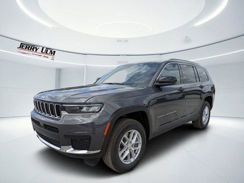 New 2026 Jeep Grand Cherokee L Laredo RWD image 7