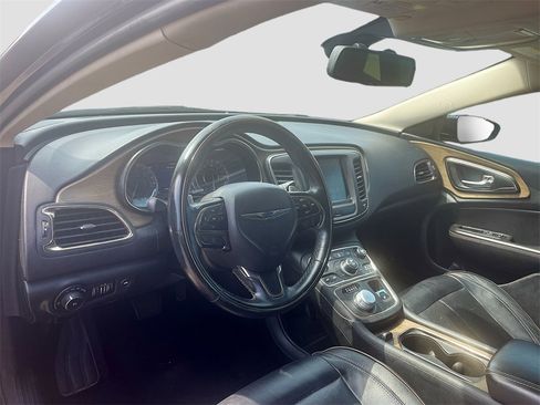 Used 2015 Chrysler 200 C w/ Navigation & Sound Group I image 9