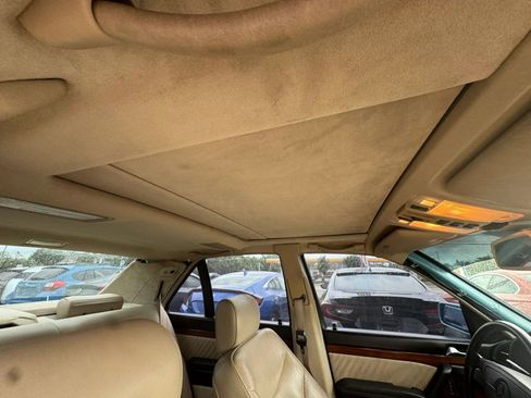 Used 1992 Mercedes-Benz 400 E image 28