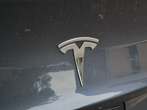 Used 2023 Tesla Model 3 Standard Range RWD image 31