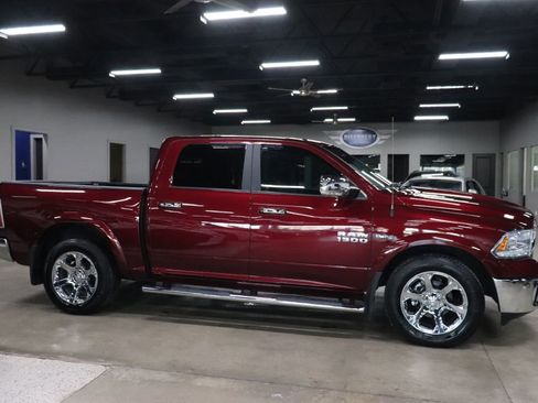 Used 2017 RAM 1500 Laramie w/ Convenience Group image 6