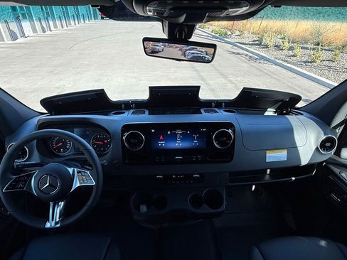 New 2026 Mercedes-Benz Sprinter 2500 image 34