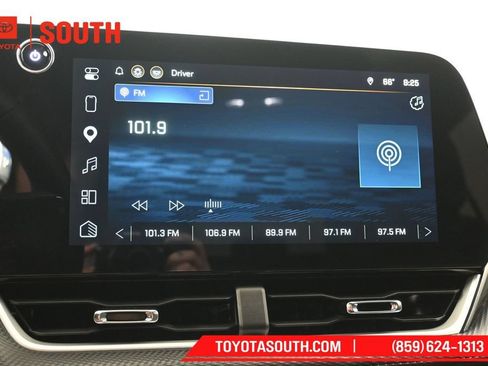 Used 2025 Chevrolet Equinox LT AWD/4WD image 16