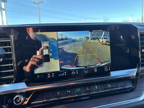 New 2026 GMC Sierra 2500 SLT w/ SLT Premium Package image 19