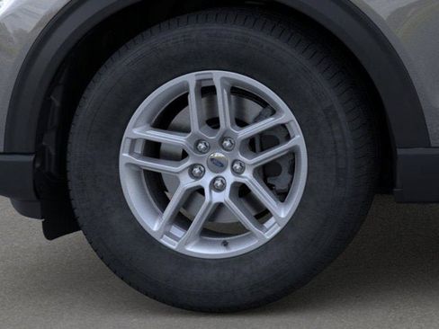 New 2026 Ford Explorer Active RWD image 19