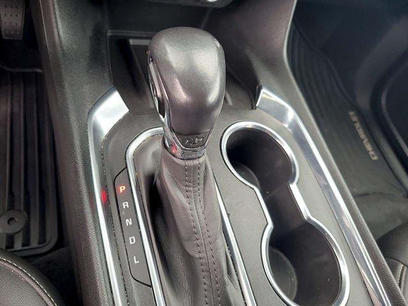 Used 2022 Chevrolet Traverse LT AWD/4WD image 39
