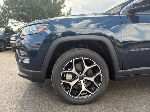New 2026 Jeep Compass Limited AWD/4WD image 10