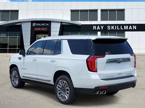 Used 2024 GMC Yukon Denali Ultimate w/ LPO, Illumination Package AWD/4WD image 4