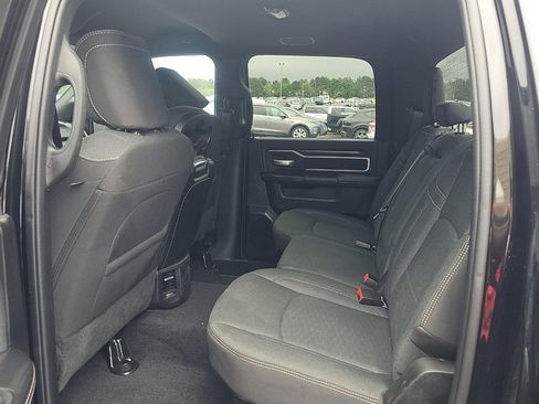 Used 2025 RAM 2500 Big Horn AWD/4WD image 10