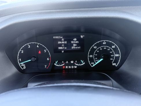 Used 2023 Ford Transit 350 XLT image 17