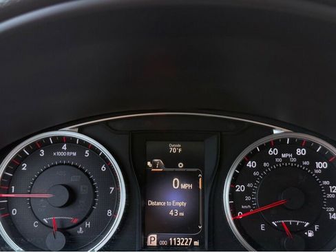 Used 2017 Toyota Camry LE image 30