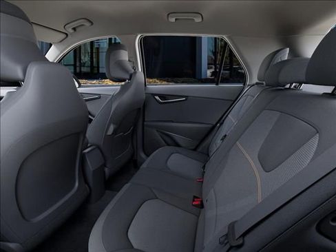 New 2026 Kia Niro LX image 18