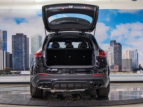 Certified 2025 Mercedes-Benz GLC 43 AMG 4MATIC image 12