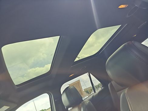 Used 2014 Ford Explorer Limited w/ Equipment Group 302A FWD image 29