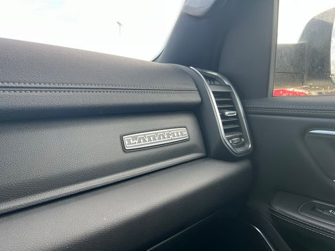 Used 2024 RAM 1500 Laramie image 33