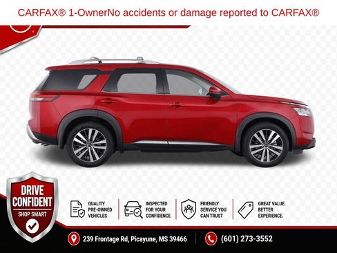 Used 2025 Nissan Pathfinder Platinum w/ Cargo Package FWD image 10