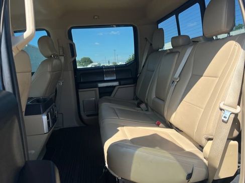 Used 2019 Ford F250 Lariat w/ Lariat Ultimate Package AWD/4WD image 36