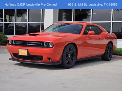 Used 2021 Dodge Challenger GT w/ Plus Package RWD image 3