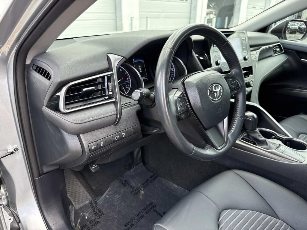 Used 2023 Toyota Camry SE FWD image 22