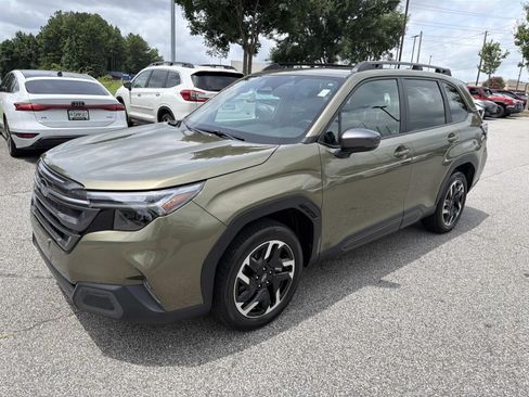 Used 2026 Subaru Forester Limited AWD/4WD image 3