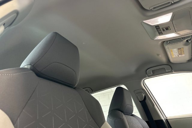Certified 2024 Toyota RAV4 XLE AWD/4WD image 21