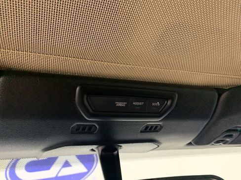 Used 2022 Jeep Wrangler Unlimited Sport image 28