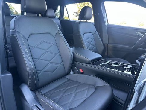 New 2026 Volkswagen Atlas Cross Sport SE image 26