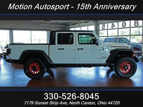 Used 2022 Jeep Gladiator Mojave w/ LED Lighting Group AWD/4WD image 8