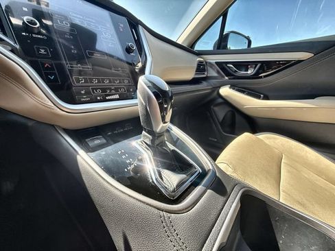 Certified 2025 Subaru Outback Limited AWD/4WD image 20