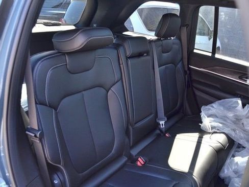 New 2026 Jeep Grand Cherokee Limited AWD/4WD image 37