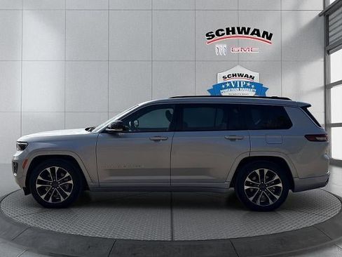 Used 2025 Jeep Grand Cherokee L Overland w/ Trailer Tow Package image 7