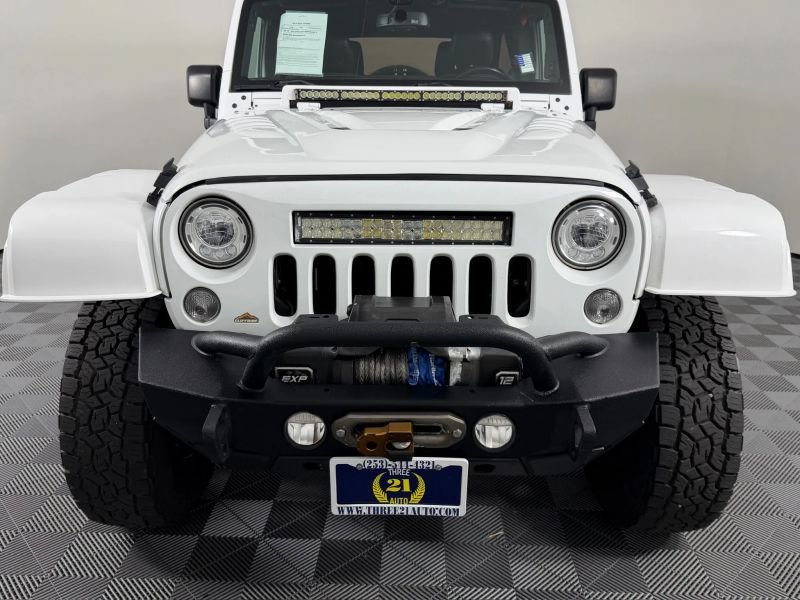 Used 2018 Jeep Wrangler Unlimited Rubicon w/ Connectivity Group AWD/4WD image 53