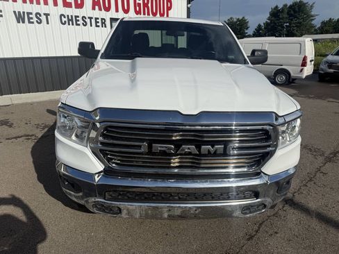 Used 2022 RAM 1500 Big Horn AWD/4WD image 3