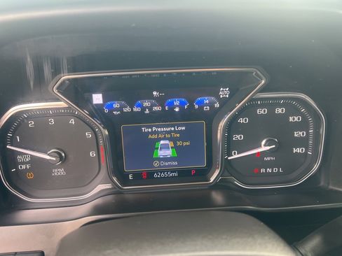 Used 2021 GMC Sierra 1500 AT4 w/ AT4 Value Package image 11