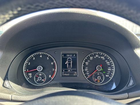 Used 2014 Volkswagen Passat 2.5 SE image 30