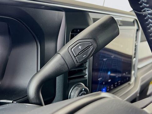 New 2026 Ford F350 Platinum w/ FX4 Off-Road Package image 10