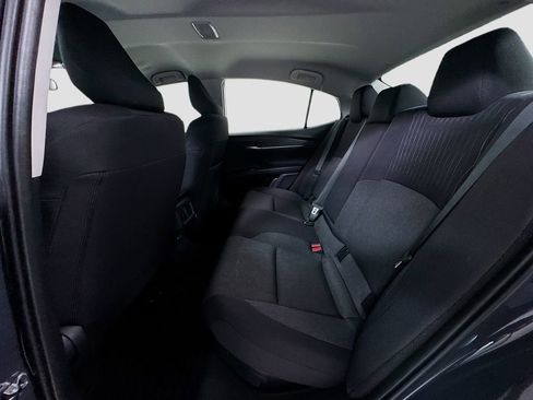 Used 2025 Toyota Camry LE FWD image 21