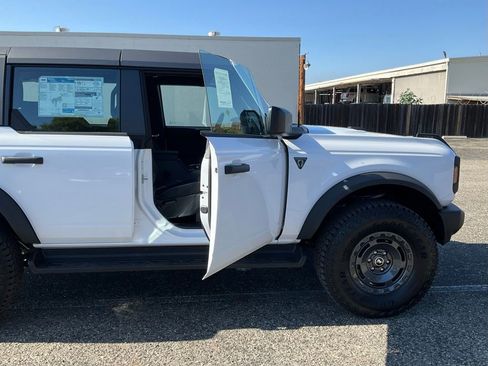 New 2025 Ford Bronco 4-Door w/ Sasquatch Package image 46