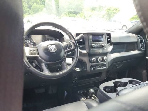 Used 2021 RAM 3500 Tradesman w/ Chrome Appearance Group AWD/4WD image 9
