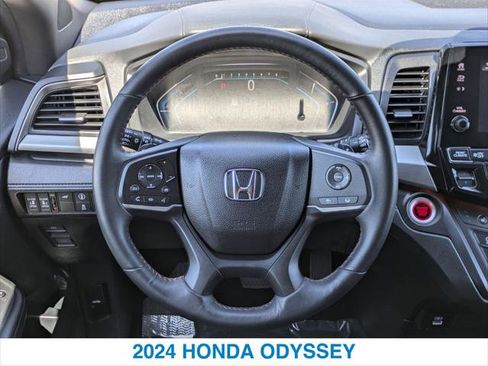 Certified 2024 Honda Odyssey Sport image 15