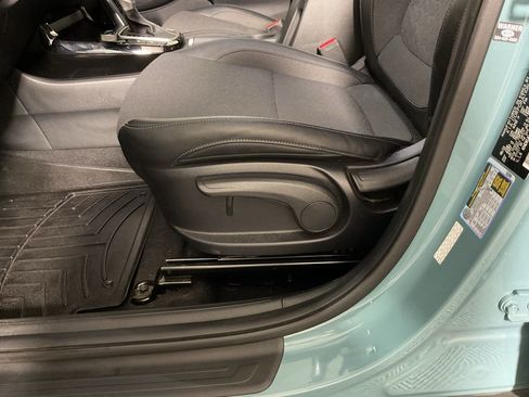 Used 2024 Kia Seltos S image 22