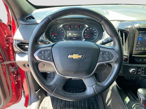 Used 2023 Chevrolet Traverse RS AWD/4WD image 11
