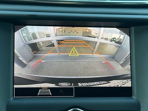 Certified 2023 Chevrolet TrailBlazer LT w/ Confidence II Package AWD/4WD image 4