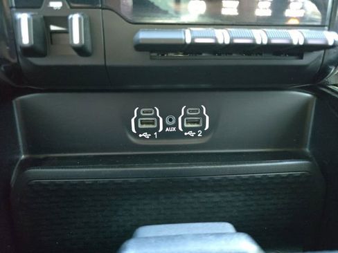 Used 2024 RAM 2500 Laramie AWD/4WD image 6