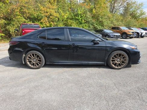 Used 2023 Toyota Camry SE w/ Convenience Package image 6