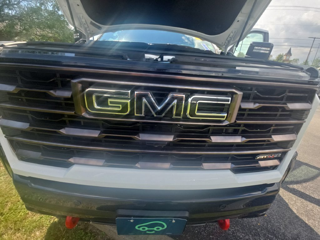 Certified 2026 GMC Sierra 2500 AT4X w/ Snow Plow Prep/Camper Package AWD/4WD image 32